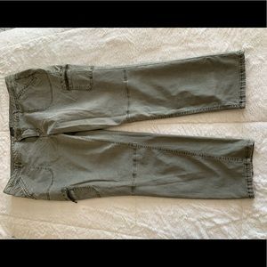 Stretch cargos!